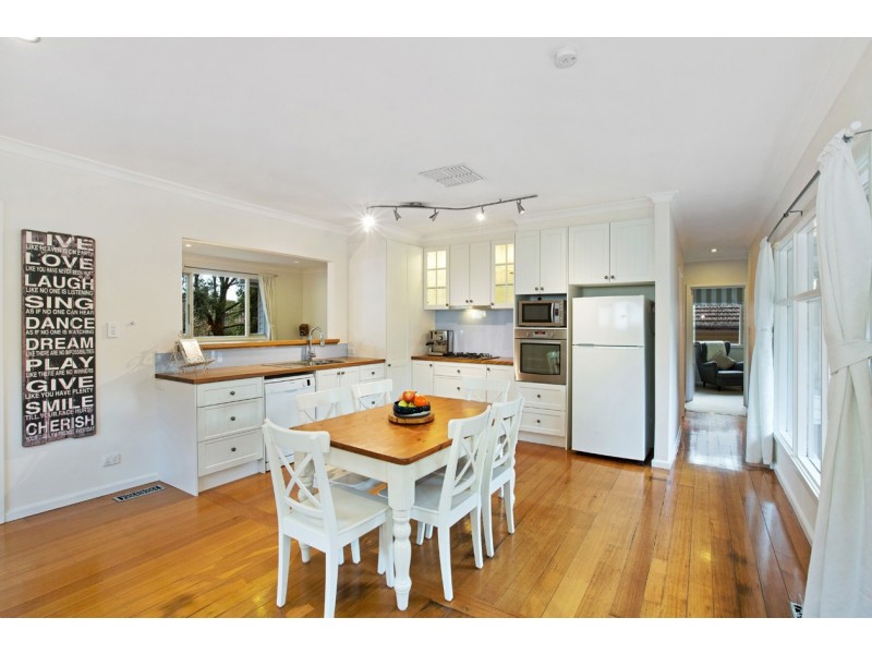 20 Erica Crescent, Heathmont VIC 3135