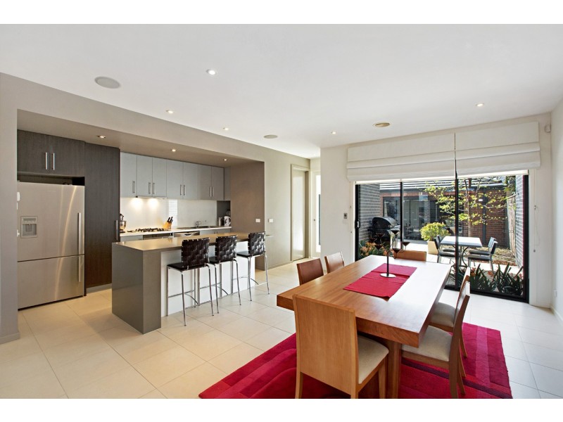 113 Rosebank Avenue, Clayton South VIC 3169