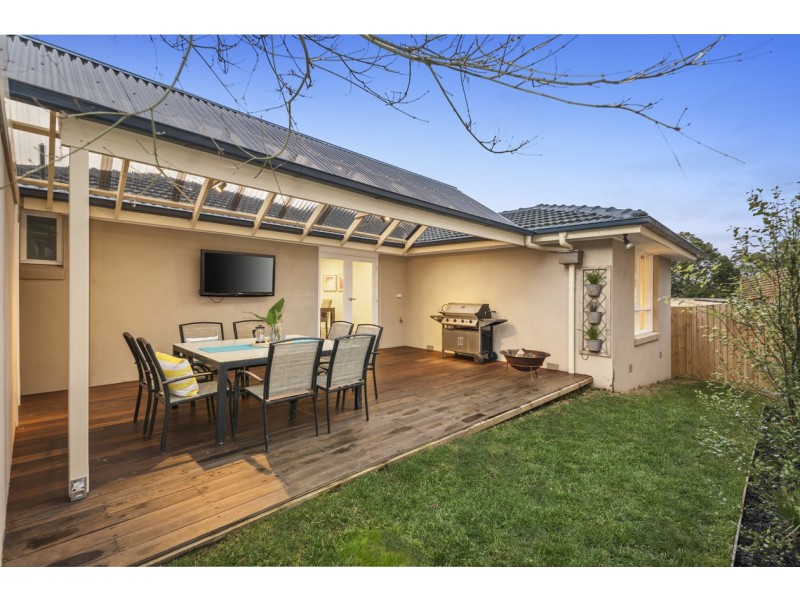 12 Davison Street, Mitcham VIC 3132