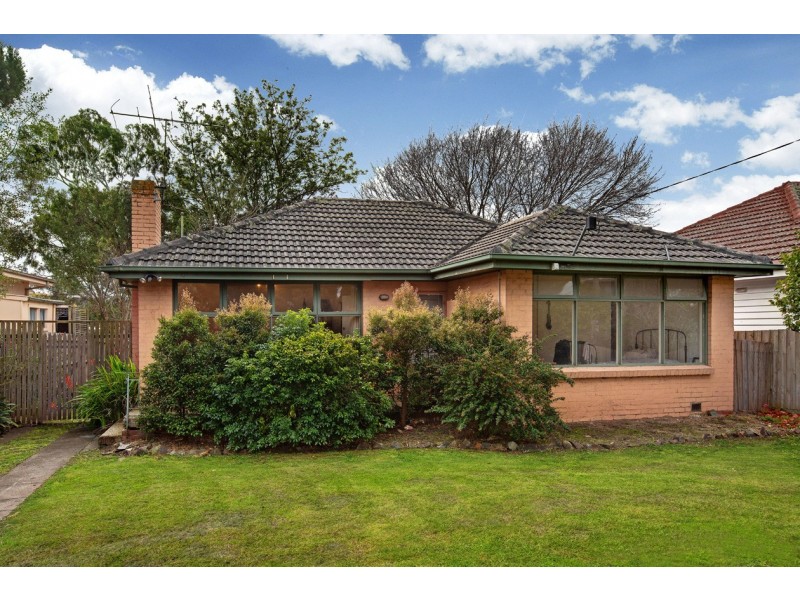 10 Inverness Avenue, Burwood VIC 3125