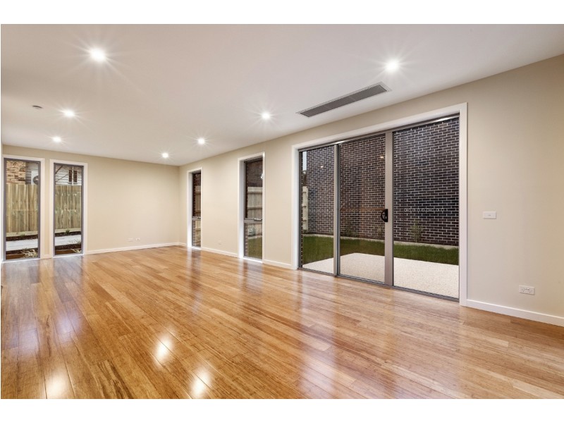 1/33 Dobell Street, Blackburn South VIC 3130