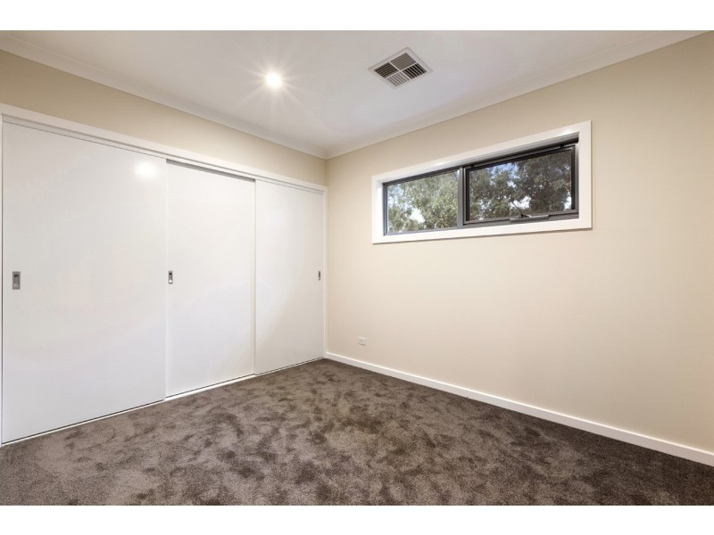 1/33 Dobell Street, Blackburn South VIC 3130