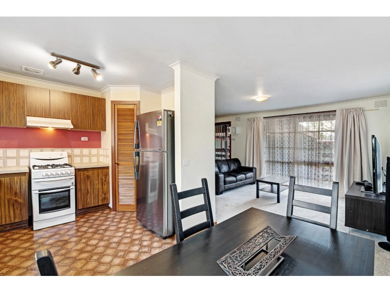 142 Dorset Road, Croydon VIC 3136