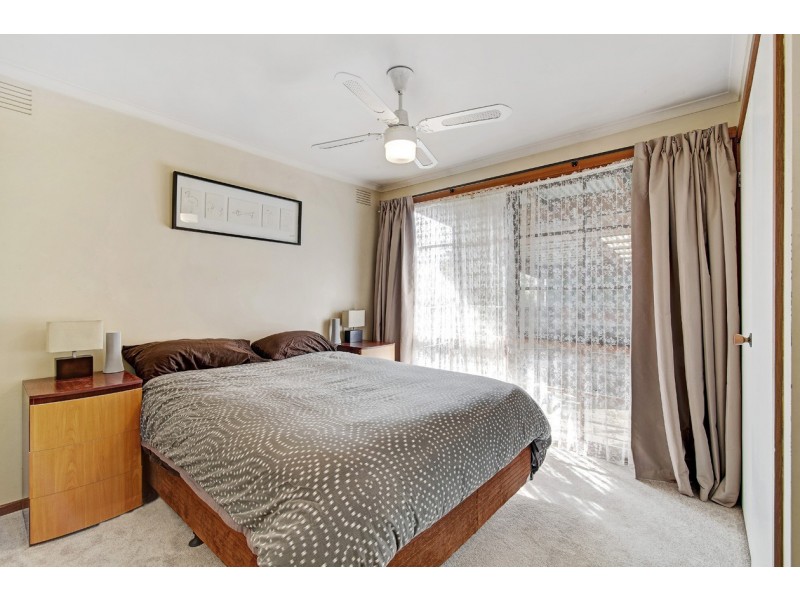 142 Dorset Road, Croydon VIC 3136