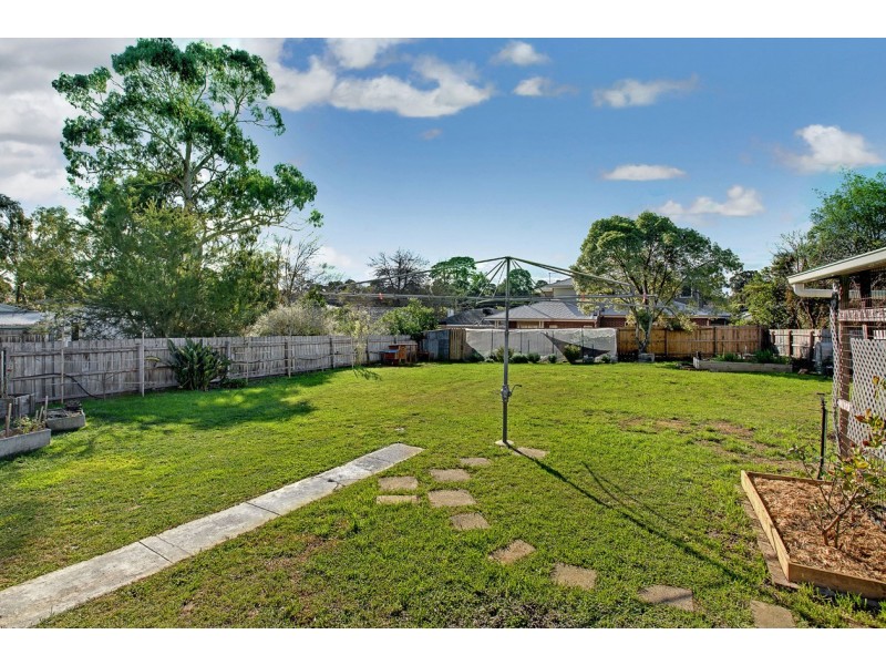 17 Patterson Street, Ringwood East VIC 3135