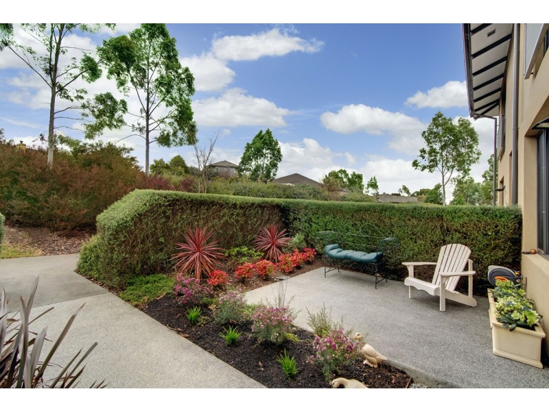 17 Henley Bridge Road, Chirnside Park VIC 3116