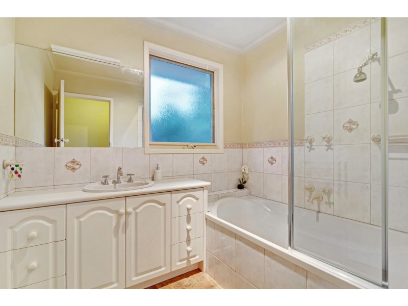 68 Hender Street, Ringwood East VIC 3135