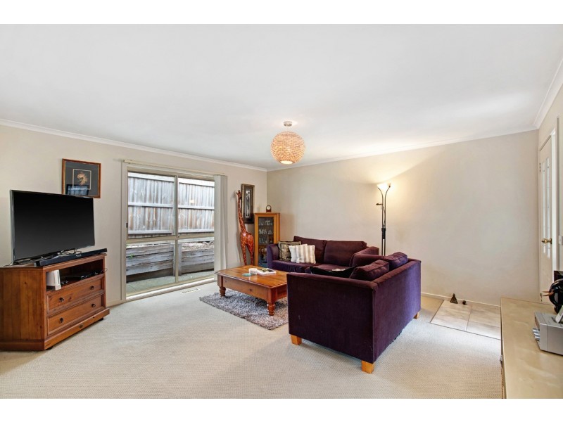 3/36 Sugarloaf Drive, Chirnside Park VIC 3116