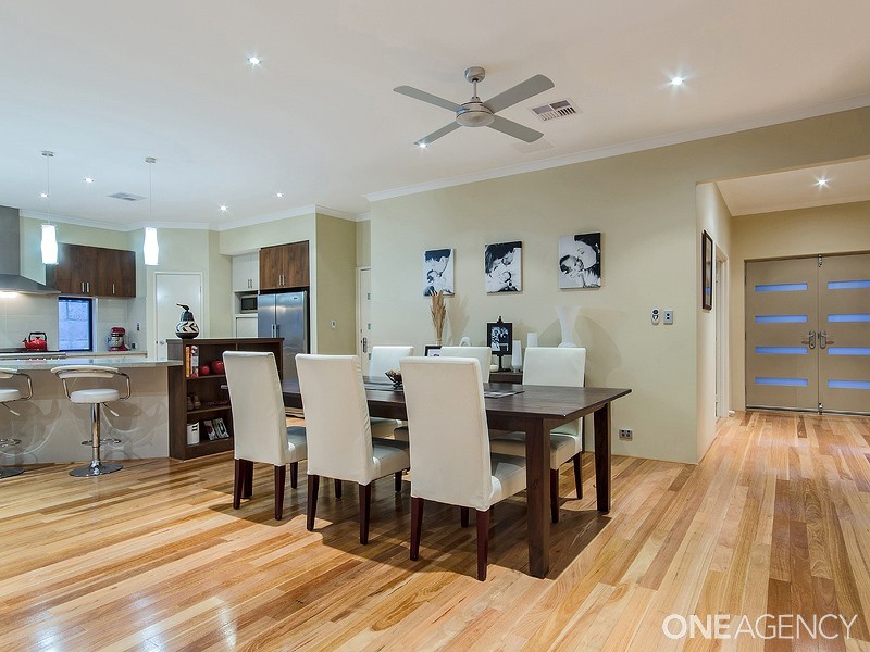 9  Lomatia Ramble, Halls Head WA 6210