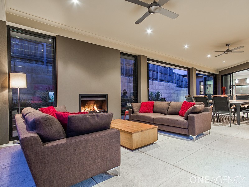 9  Lomatia Ramble, Halls Head WA 6210
