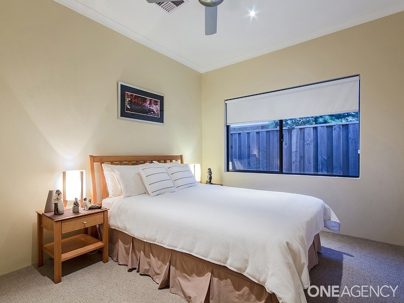 9  Lomatia Ramble, Halls Head WA 6210
