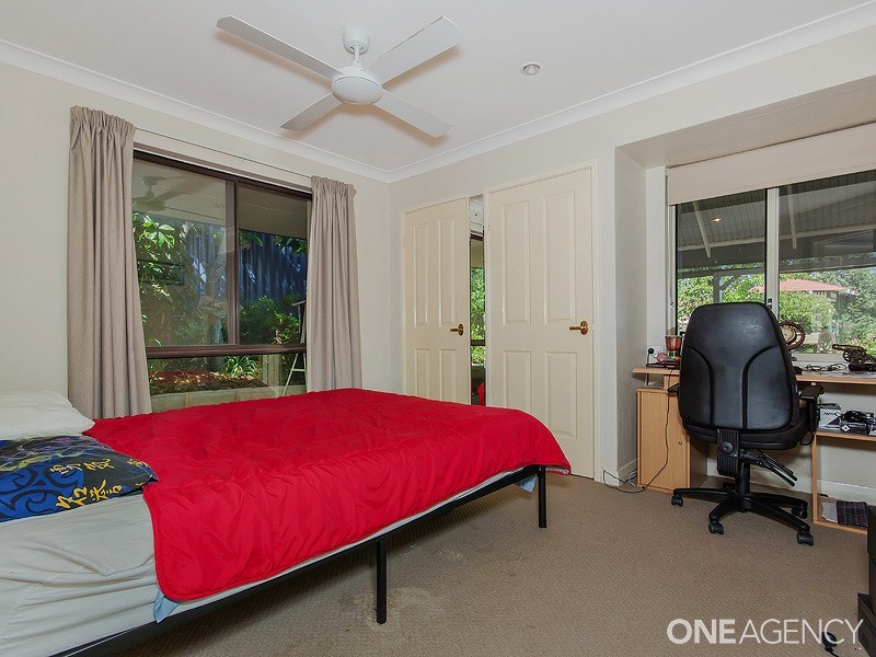 5 Leeton Close, Halls Head WA 6210