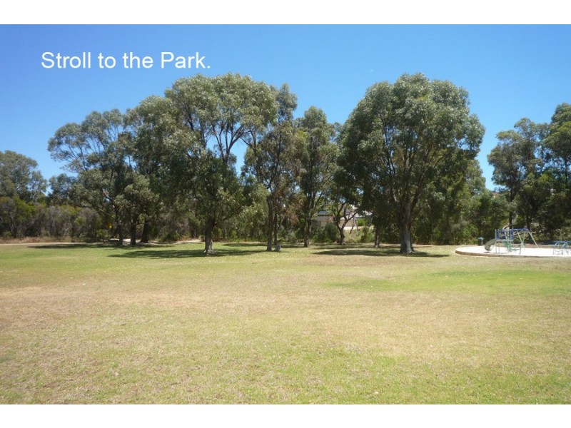 5 Leeton Close, Halls Head WA 6210