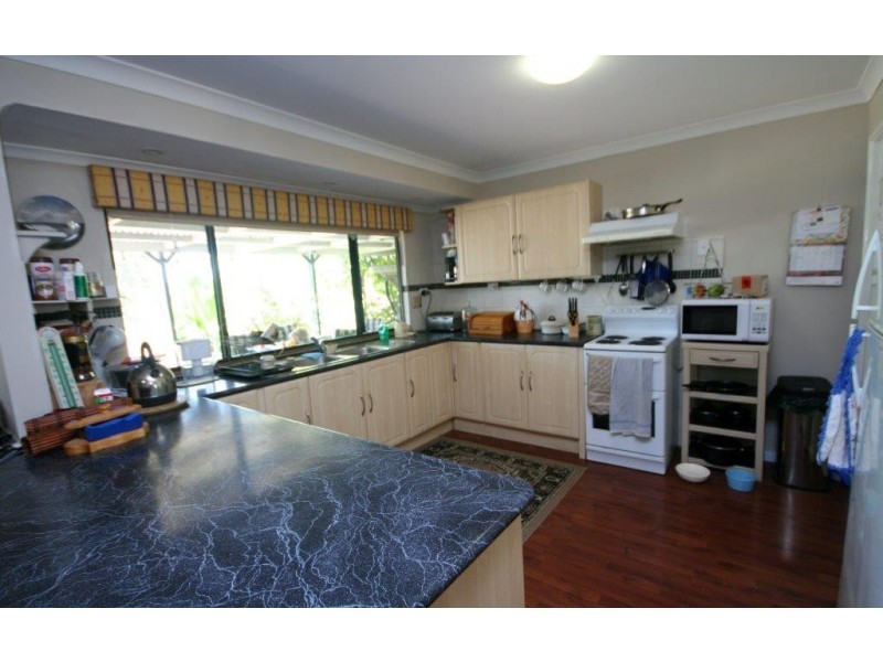 53 Eaglehawk Drive, Ravenswood WA 6208