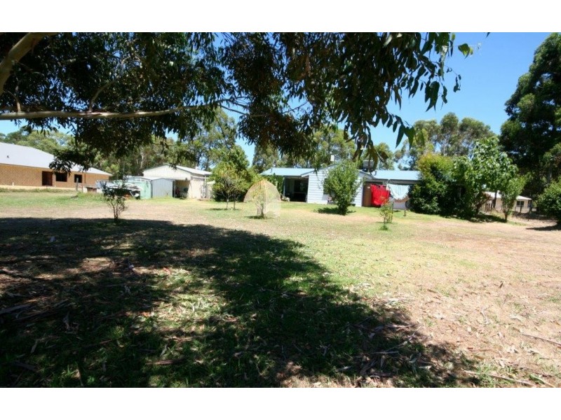 53 Eaglehawk Drive, Ravenswood WA 6208