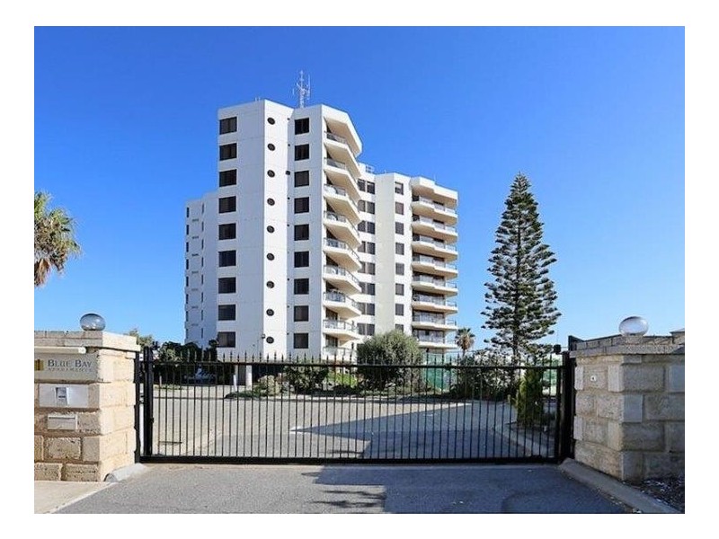 9/6a Valley Road, Halls Head WA 6210
