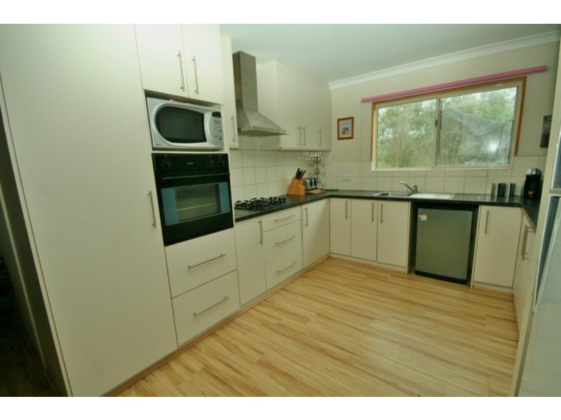 600 Southern Estuary Road, Lake Clifton WA 6215