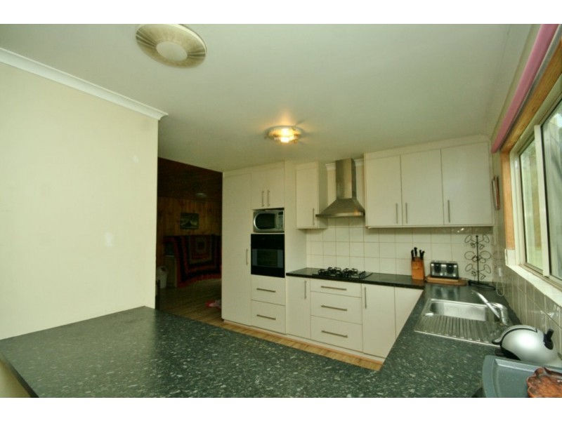 600 Southern Estuary Road, Lake Clifton WA 6215