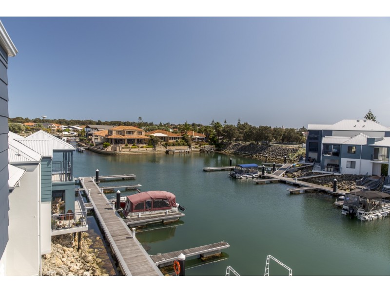 31/206 Mary Street, Halls Head WA 6210