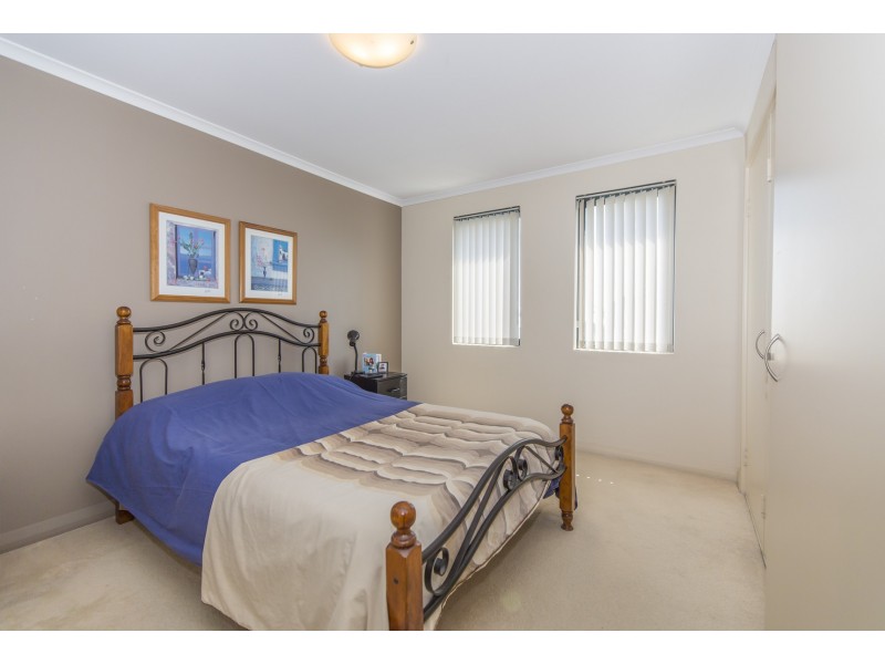 31/206 Mary Street, Halls Head WA 6210