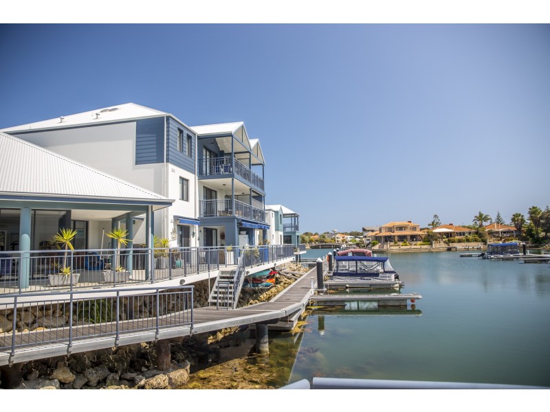 31/206 Mary Street, Halls Head WA 6210