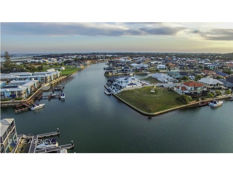 31/206 Mary Street, Halls Head WA 6210