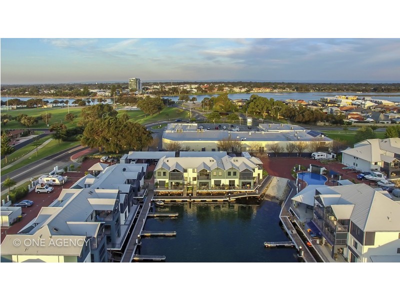 31/206 Mary Street, Halls Head WA 6210