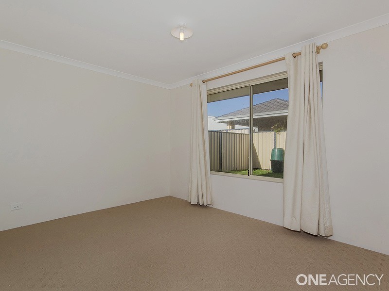 9 Eddy Street, Coodanup WA 6210