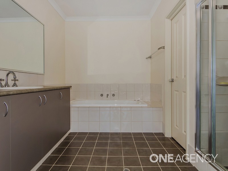 2/13 Bluerise Cove, Falcon WA 6210