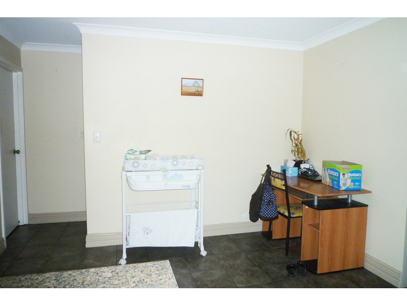 4 Liberton Place, Coodanup WA 6210