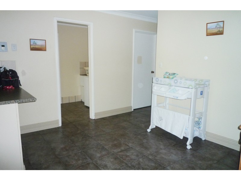 4 Liberton Place, Coodanup WA 6210
