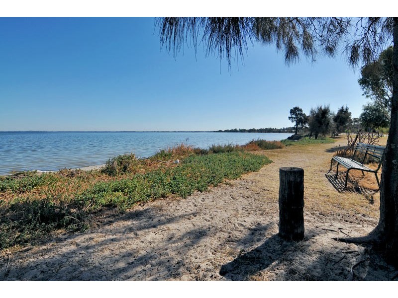 7a John Street, Coodanup WA 6210
