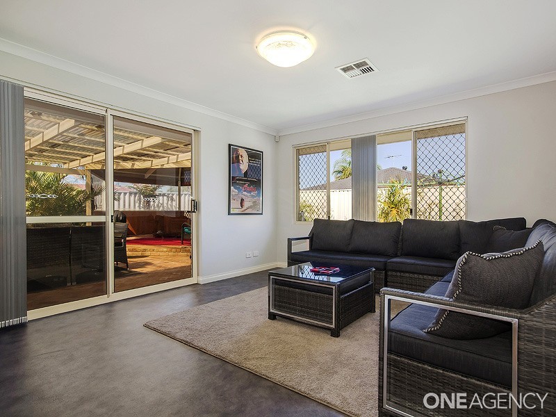6 Lilystone Rtt, Erskine WA 6210