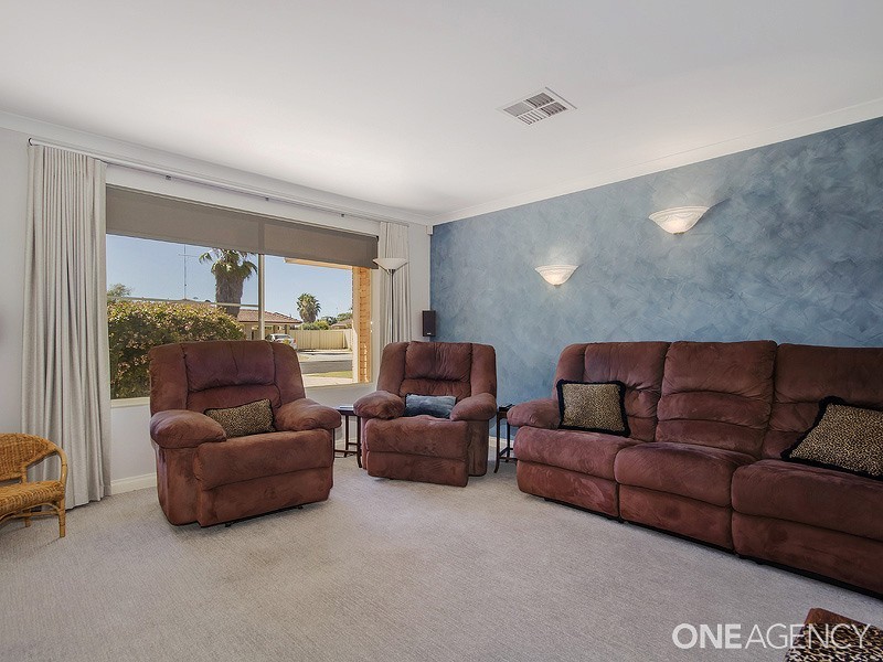 6 Lilystone Rtt, Erskine WA 6210