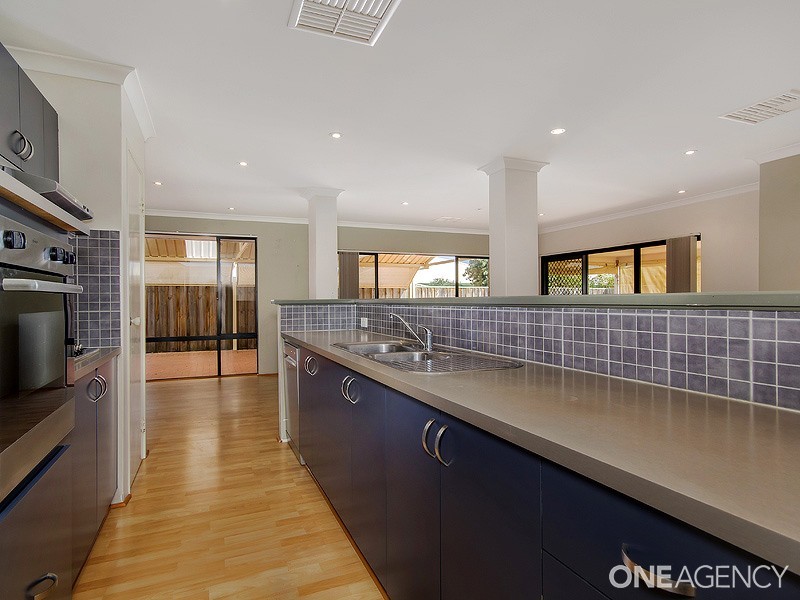 29 Bethel Corner, Halls Head WA 6210