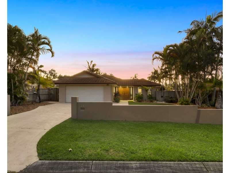 25 Tedford Drive, Tewantin QLD 4565