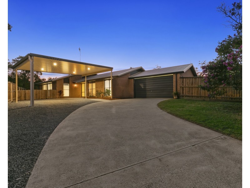 17 Griffith Avenue, Tewantin QLD 4565