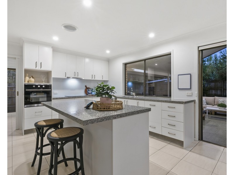 17 Griffith Avenue, Tewantin QLD 4565