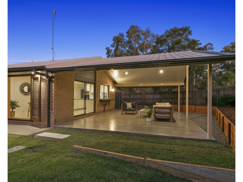 17 Griffith Avenue, Tewantin QLD 4565