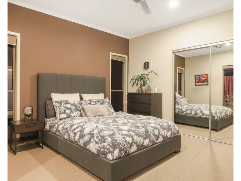 10 Feathertail Place, Peregian Springs QLD 4573