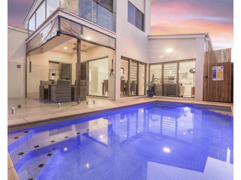 10 Feathertail Place, Peregian Springs QLD 4573