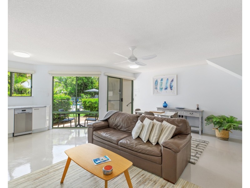 4/243 Weyba Road, Noosaville QLD 4566