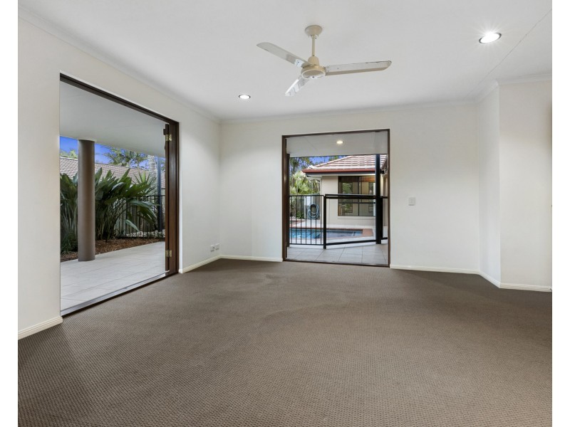 25 Tedford Drive, Tewantin QLD 4565