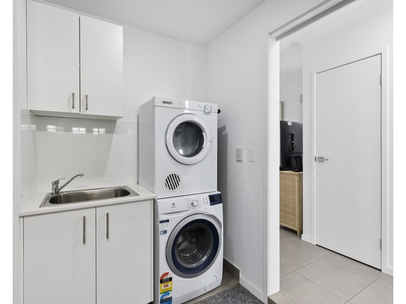 1/37 Toolar Street, Tewantin QLD 4565