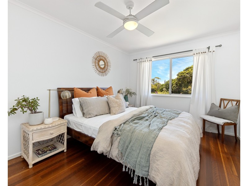 2 Cooloosa Street, Sunshine Beach QLD 4567