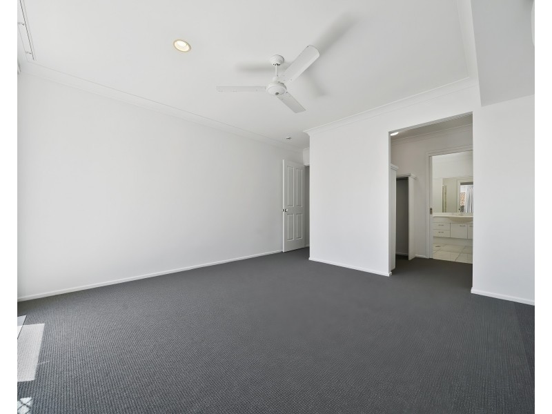 25 Raven Way, Noosaville QLD 4566