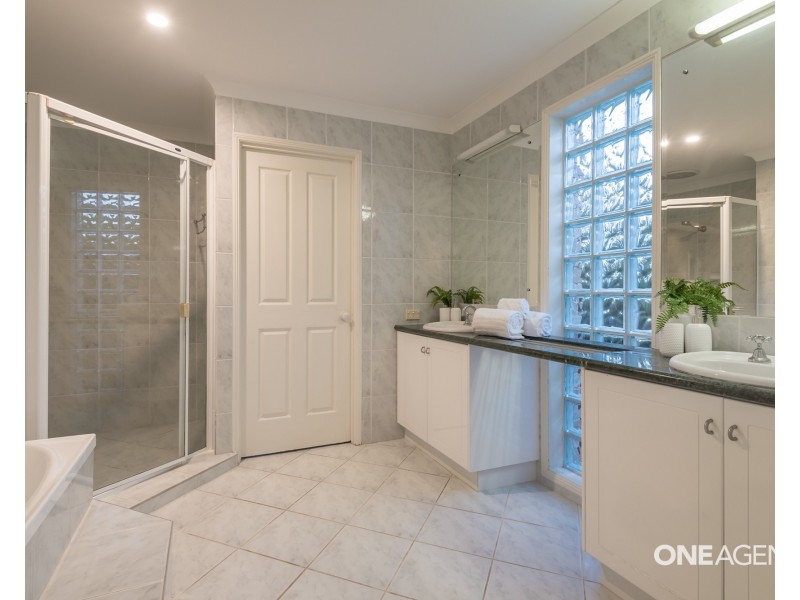 43 Saltwater Avenue, Noosa Waters QLD 4566