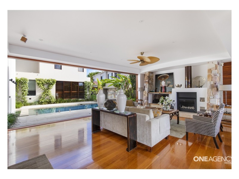 17 The Promontory, Noosa Waters QLD 4566