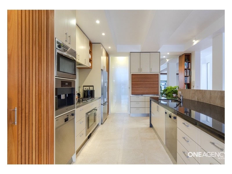 17 The Promontory, Noosa Waters QLD 4566