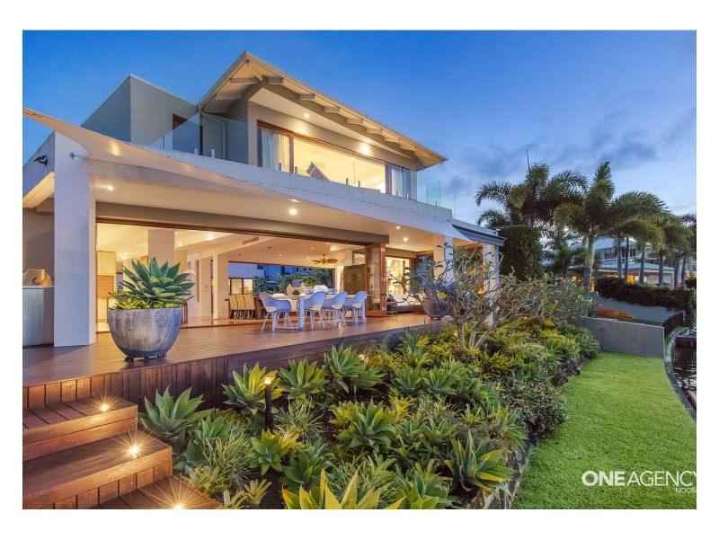 17 The Promontory, Noosa Waters QLD 4566